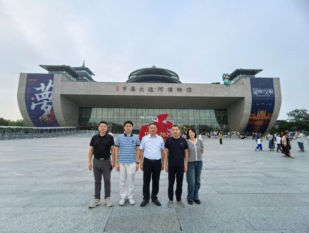 1760256613718802.jpg 1760256613718802.jpg